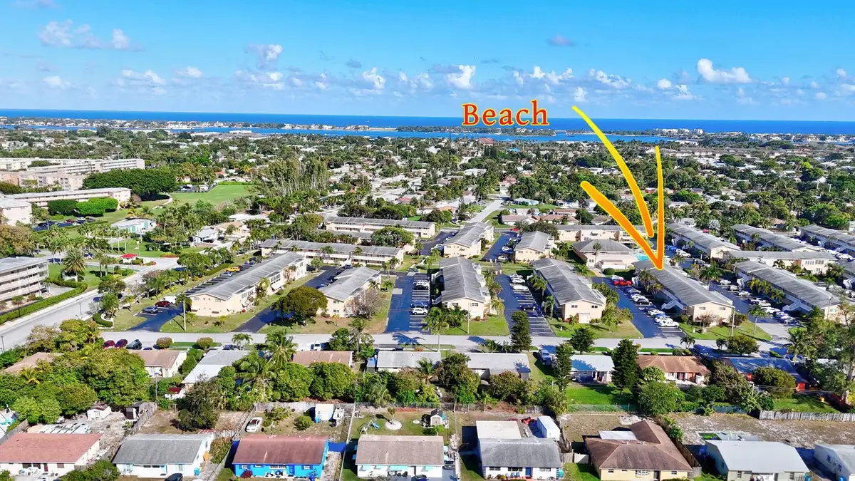 2164 NE 1st Way #202, Boynton Beach, FL 33435 - Image #1