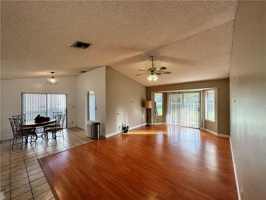 10260 NW 31st Ct, Sunrise, FL 33351 - Image #2