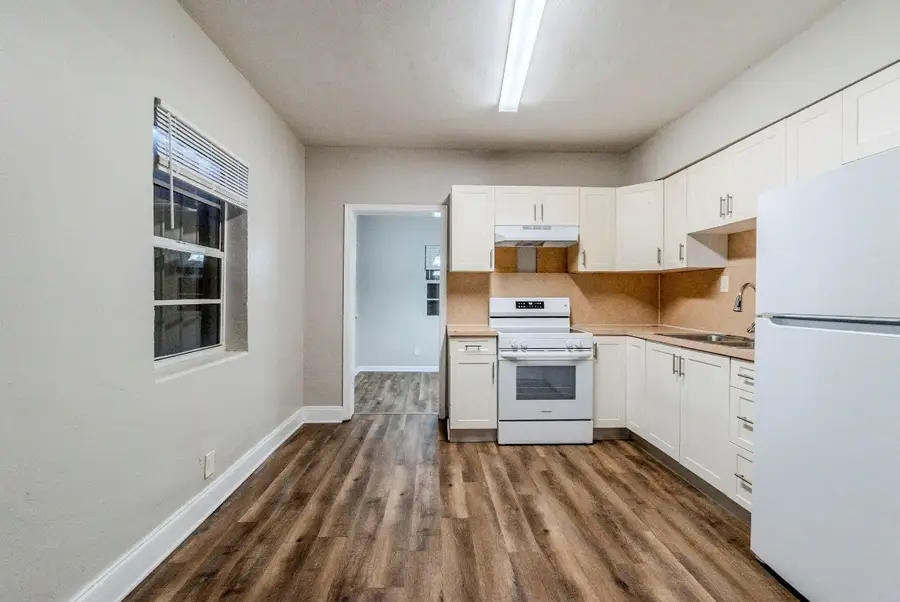 734 SW 4th Street, Dania Beach, FL 33004 - Image #3