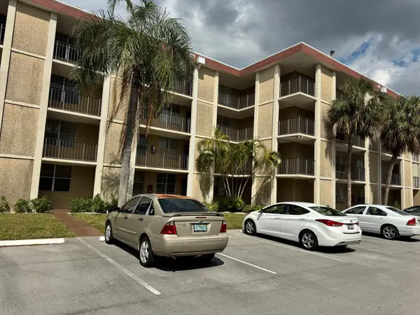 2601 NW 48 Terrace #249, Lauderdale Lakes, FL 33313