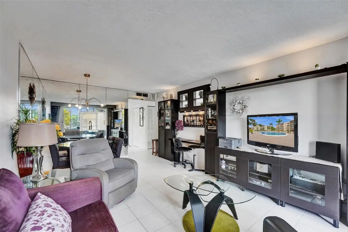 2831 Somerset Drive #107, Lauderdale Lakes, FL 33311 - Image #1