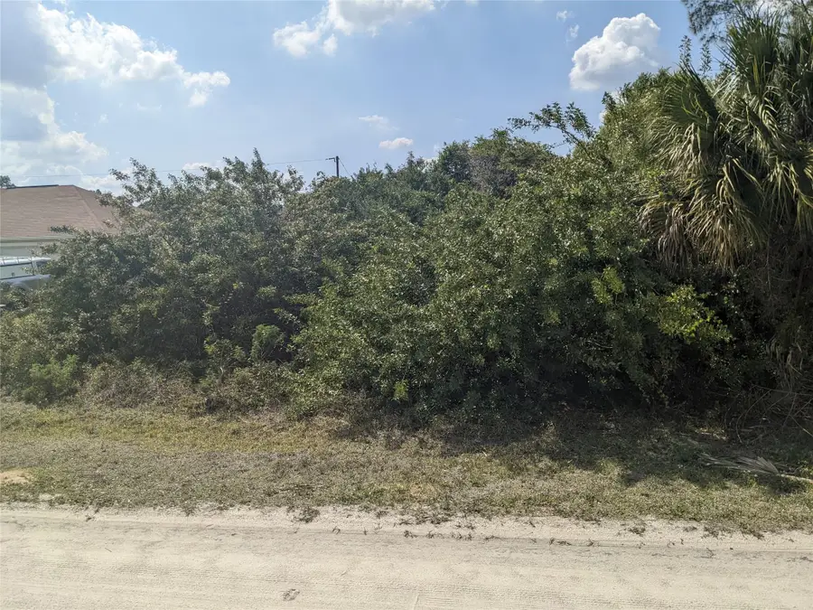 8665 98th Court, Vero Beach, FL 32967 - Image #2