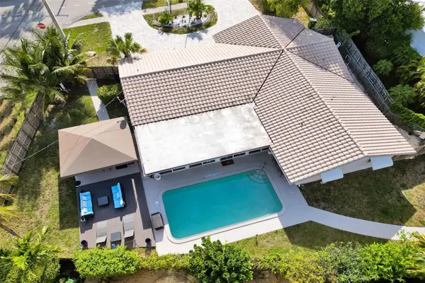 4100 Bayview Dr, Fort Lauderdale, FL 33308