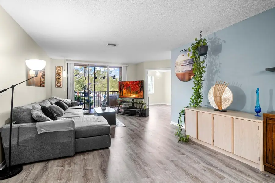 4161 Coral Tree Circle #261, Coconut Creek, FL 33073 - Image #2