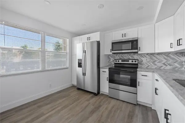 2202 Lucaya Bend #J2, Coconut Creek, FL 33066