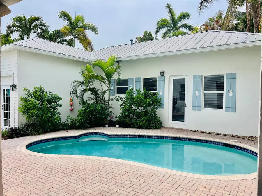 639 NE 17th Way, Fort Lauderdale, FL 33304 - Image #2