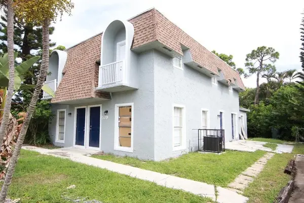 579 NW 41st St, Oakland Park, FL 33309