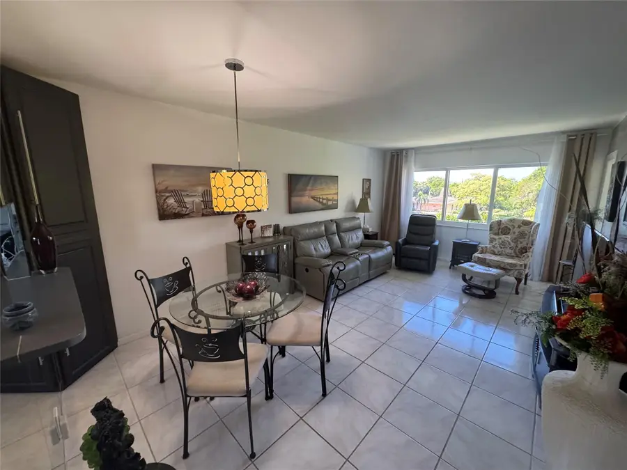 3431 NW 50th Ave #305, Lauderdale Lakes, FL 33319 - Image #3