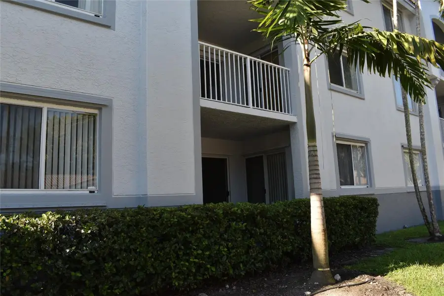 2600 S University Drive #111, Davie, FL 33328 - Image #3
