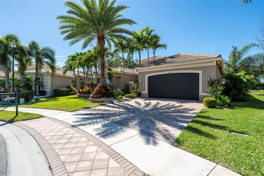 10576 Whitewind Cir, Boynton Beach, FL 33473 - Image #3