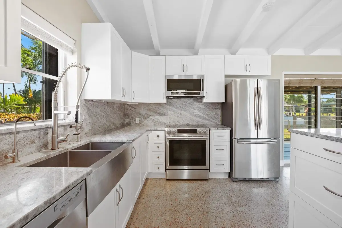 2624 Okeechobee Ln, Fort Lauderdale, FL 33312 - Image #1