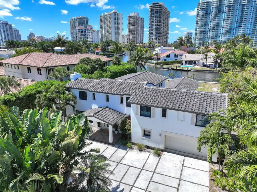 354 Golden Beach Dr, Golden Beach, FL 33160 - Image #3