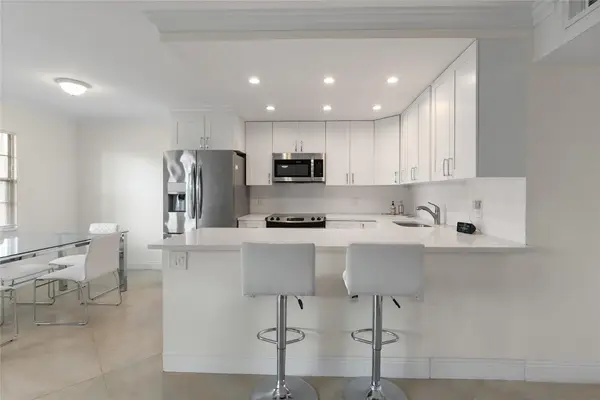 3057 Newport #3057, Deerfield Beach, FL 33442