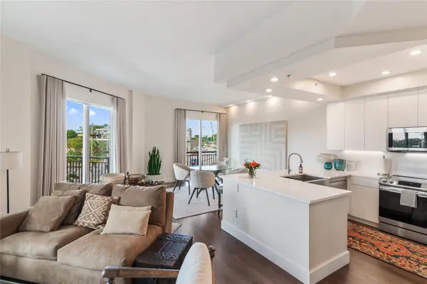 2631 NE 14th Ave #209, Wilton Manors, FL 33334