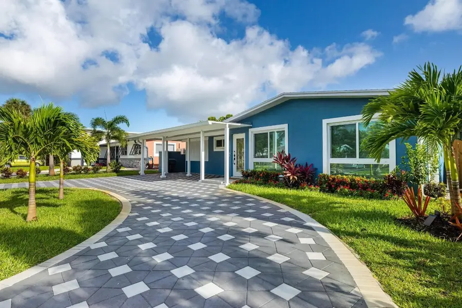 657 NW 30th Court, Wilton Manors, FL 33311 - Image #2