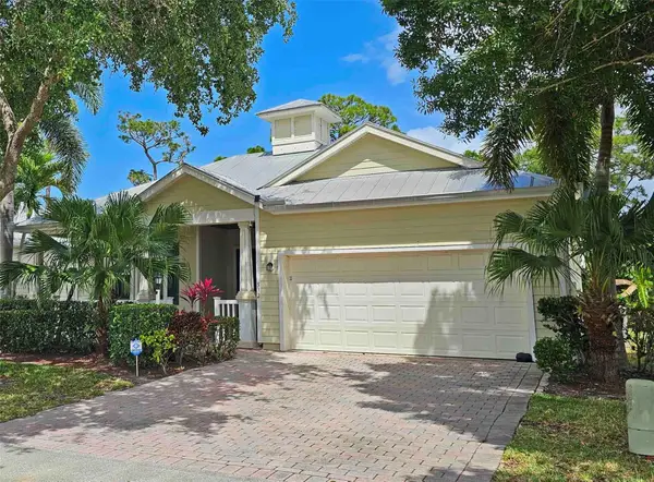 532 NE Canoe Park Circle, Port St Lucie, FL 34983