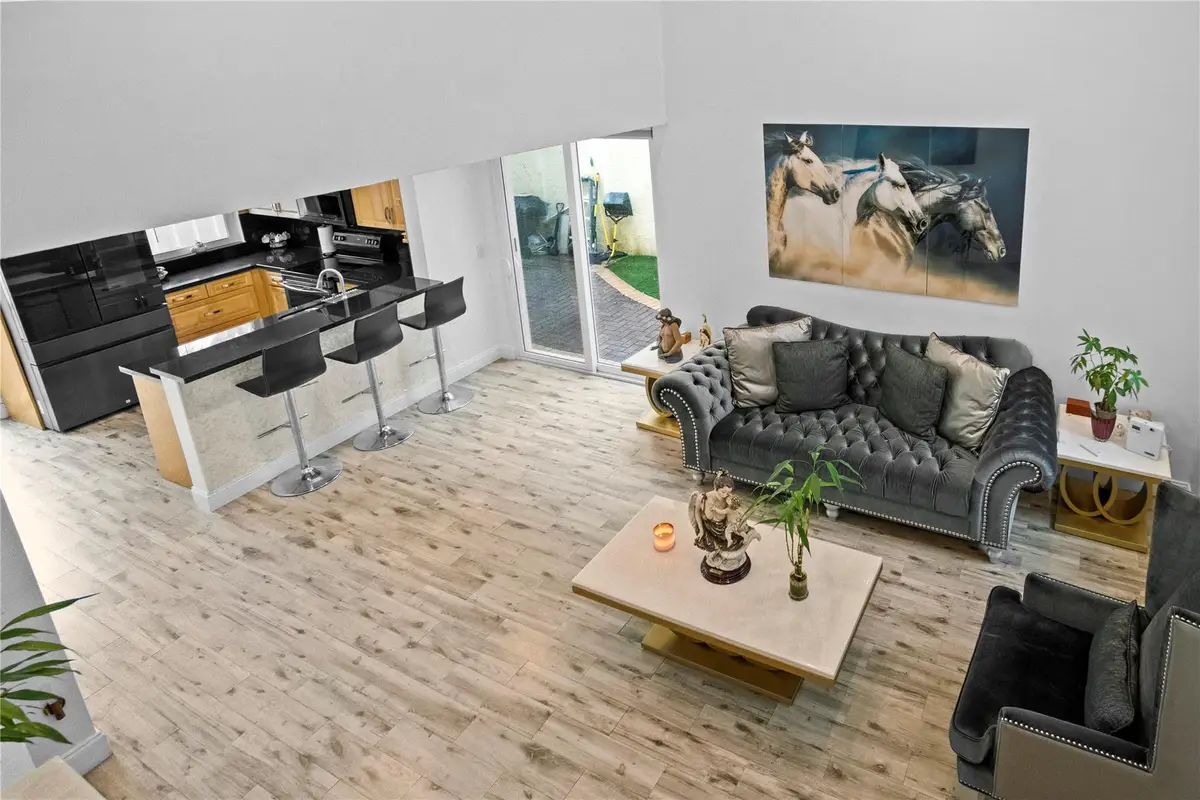 9837 NW 2nd Ct, Plantation, FL 33324 - Image #1