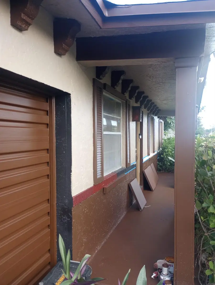 8241 SW 4th Ct, North Lauderdale, FL 33068 - Image #3