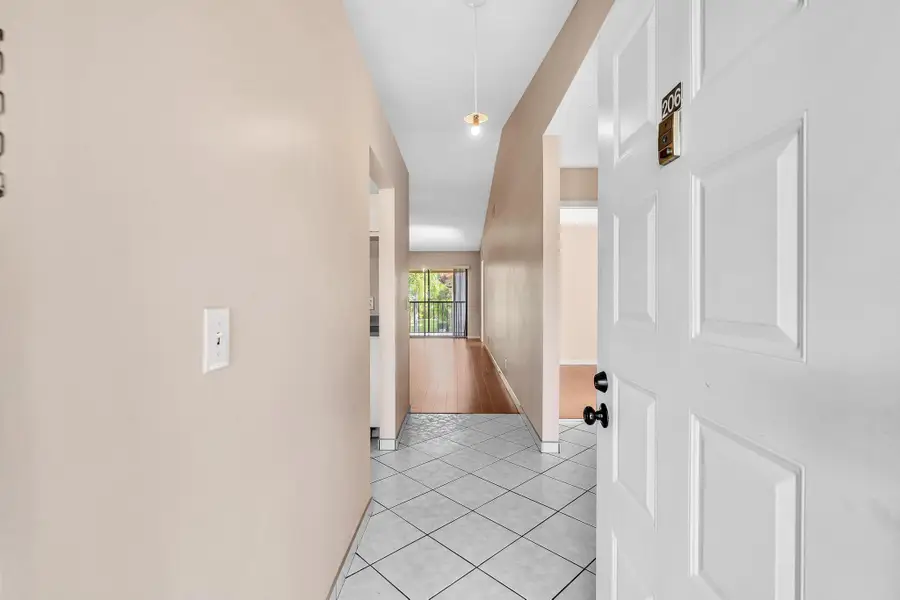 22124 Palms Way #206, Boca Raton, FL 33433 - Image #2