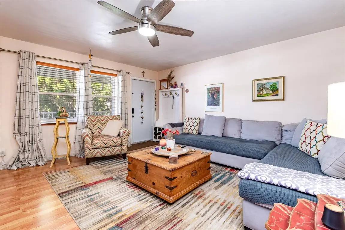 810 Lake Shore Drive #25, West Palm Beach, FL 33403 - Image #1