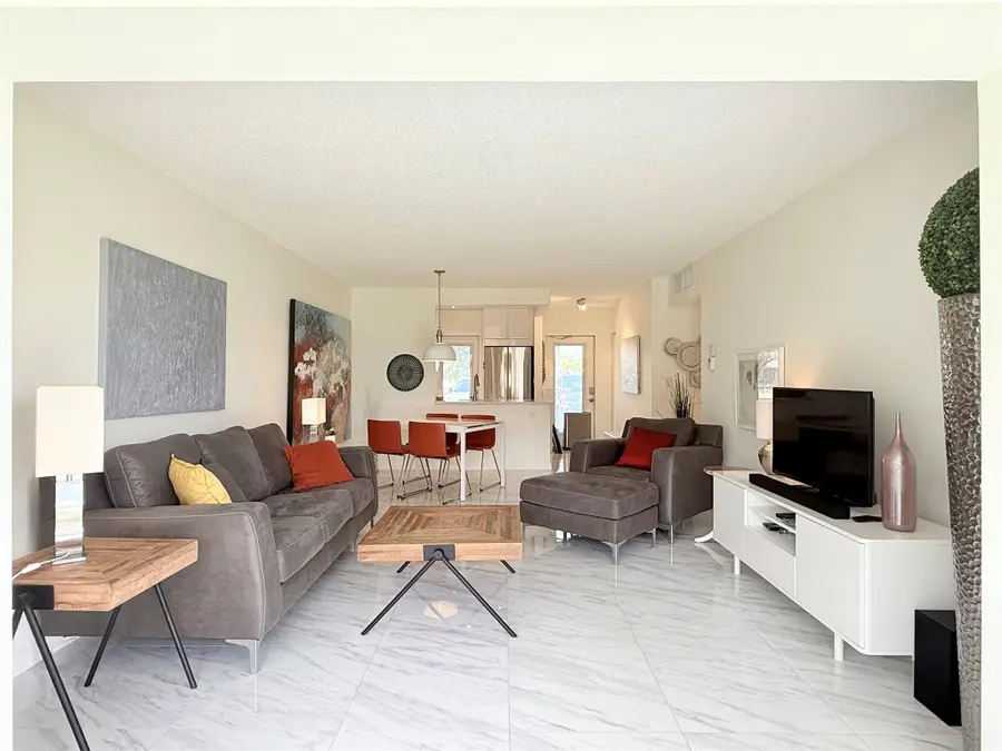 4706 NW 36th St #412-S, Lauderdale Lakes, FL 33319 - Image #3