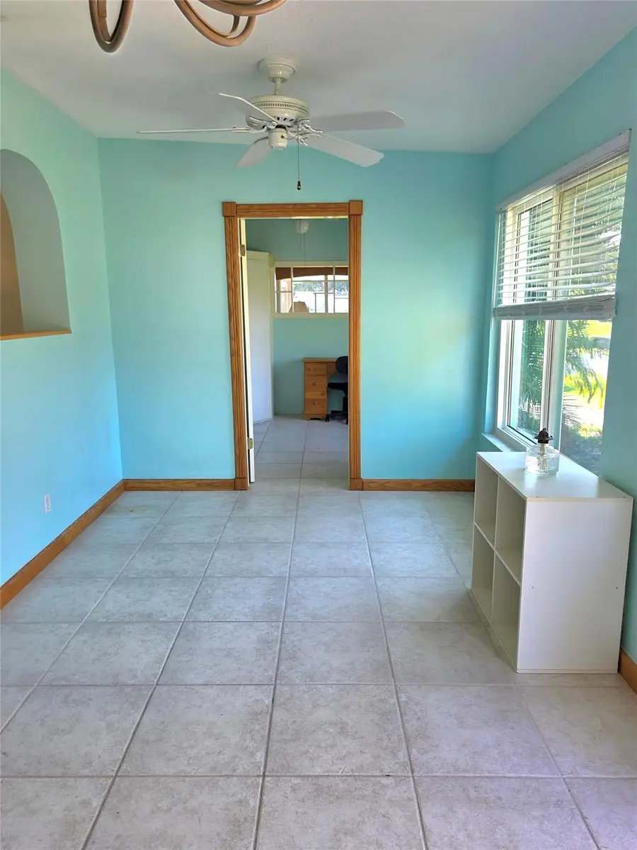 3112 SE 34th Ave, Taylor Creek, FL 34974 - Image #3