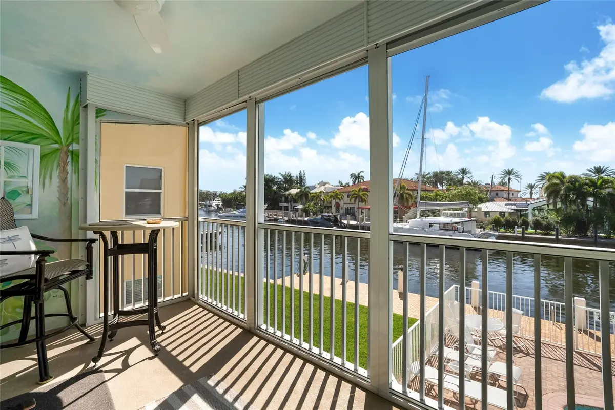 1332 Bayview Dr #203, Fort Lauderdale, FL 33304 - Image #1