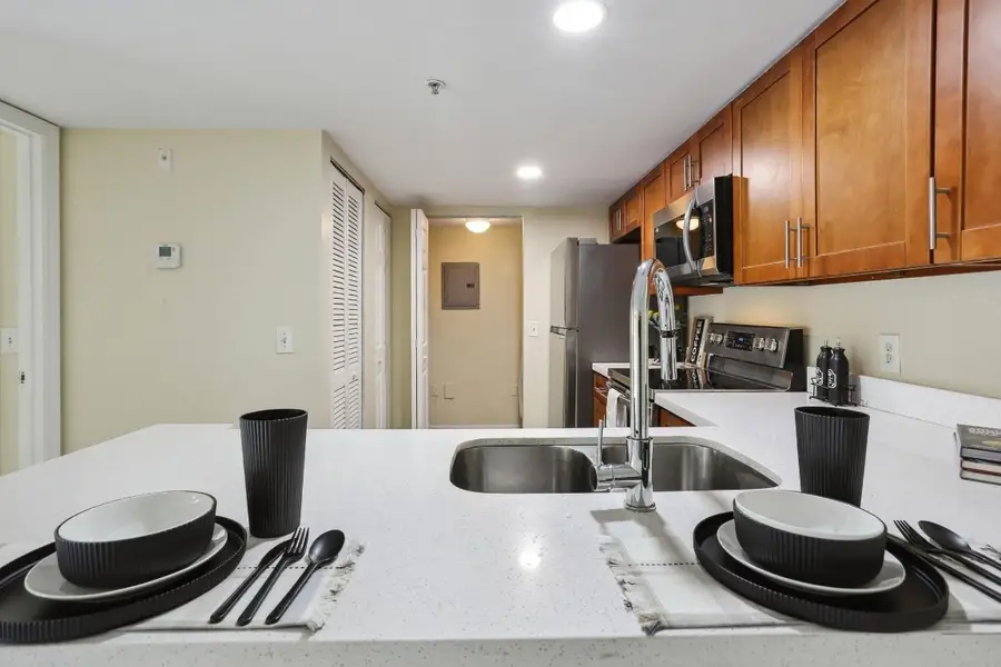 5051 Wiles Road #201, Coconut Creek, FL 33073 - Image #3