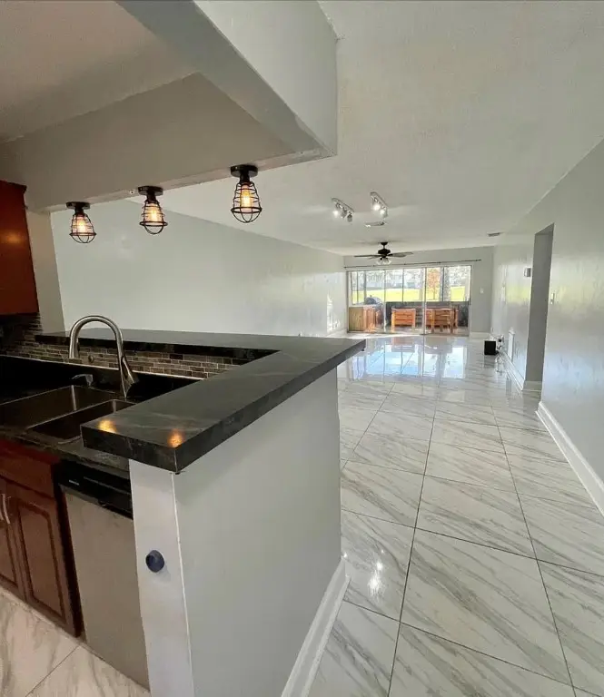 9540 NW 65th Street #D8, Tamarac, FL 33321 - #2