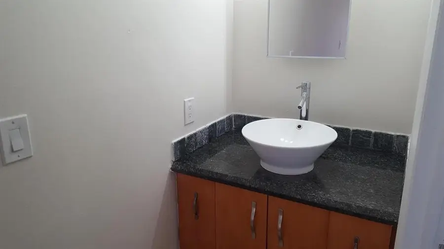 9101 NW 38th Dr, Coral Springs, FL 33065 - Image #2