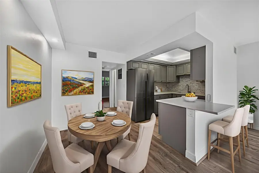 4836 NE 23rd Ave #17, Fort Lauderdale, FL 33308 - Image #2