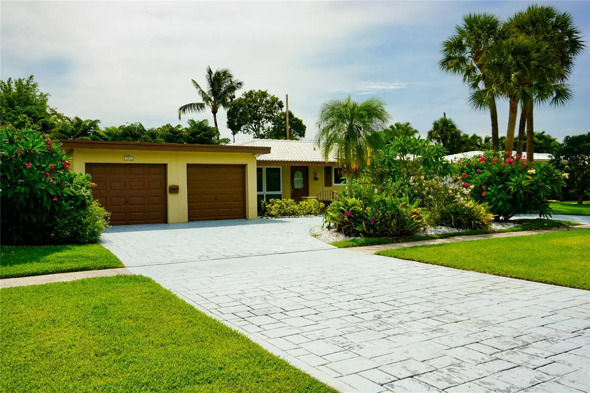 201 SW 7th Ave, Boca Raton, FL 33486 - Image #1