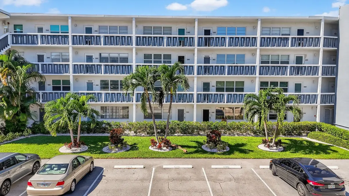 2005 Berkshire A #2005, Deerfield Beach, FL 33442 - Image #1