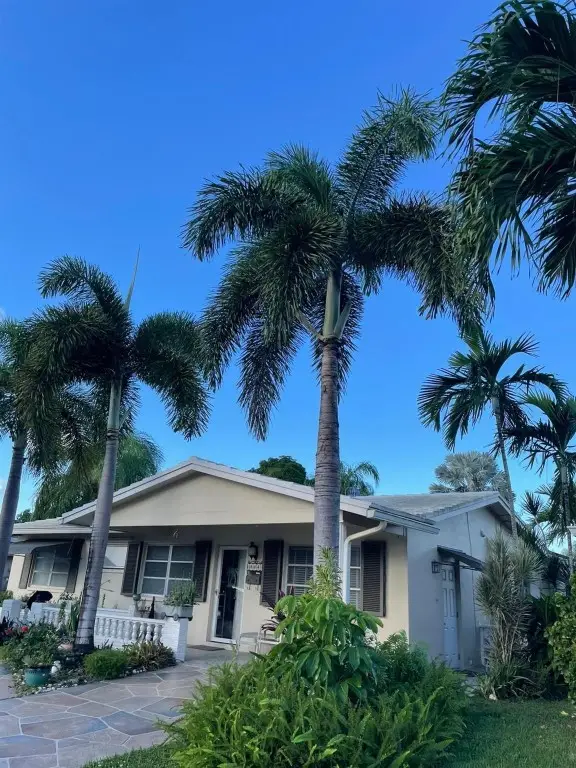 4401 NW 43 Avenue, Tamarac, FL 33319 - #3