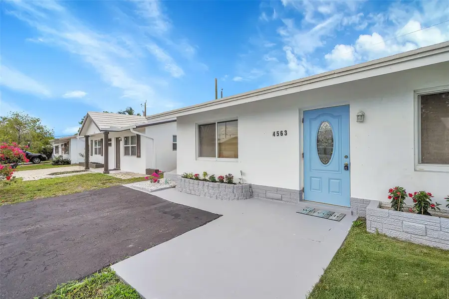 4563 NW 16th Terrace, Tamarac, FL 33309 - Image #2