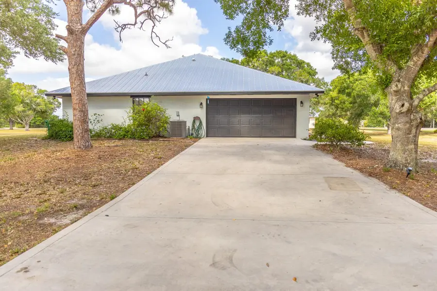 2258 NE 54th Trl, Okeechobee, FL 34972 - Image #3