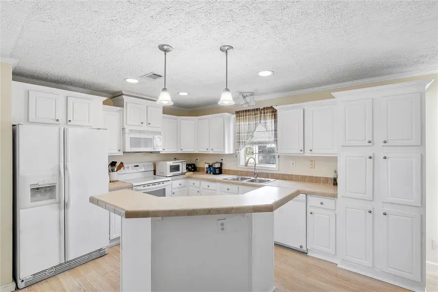 2937 SW 54th St, Fort Lauderdale, FL 33312 - Image #3