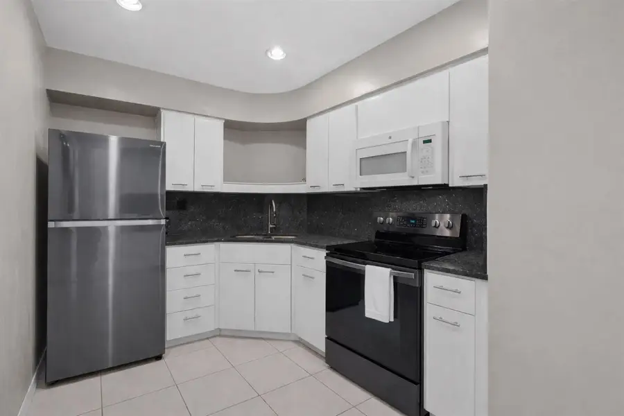 3333 NE 34th St #1702, Fort Lauderdale, FL 33308 - Image #3