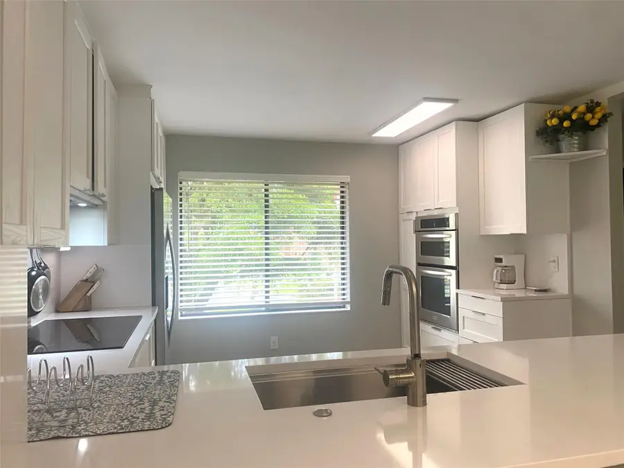 11231 Green Lake Dr #202, Boynton Beach, FL 33437 - Image #3