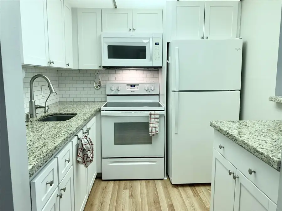 16 Newport Crescent #16A, Deerfield Beach, FL 33442 - Image #2