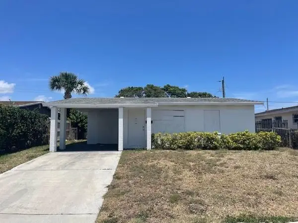 1104 W 24th St, Riviera Beach, FL 33404