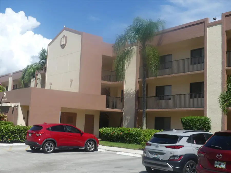 10657 W Clairmont Cir #306, Tamarac, FL 33321 - Image #3
