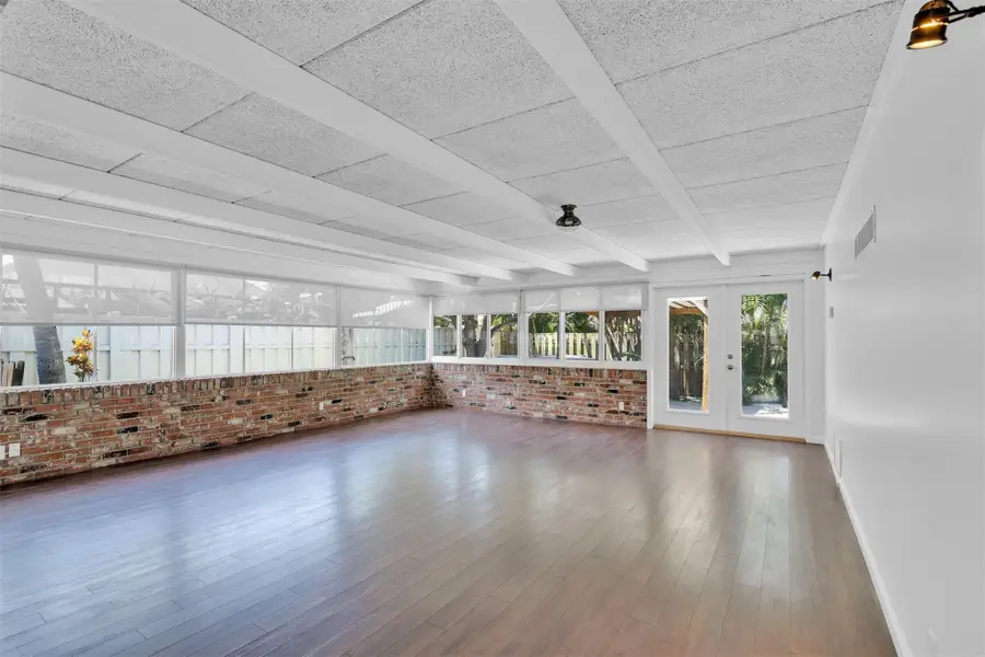 341 SE 8th St, Pompano Beach, FL 33060 - Image #2