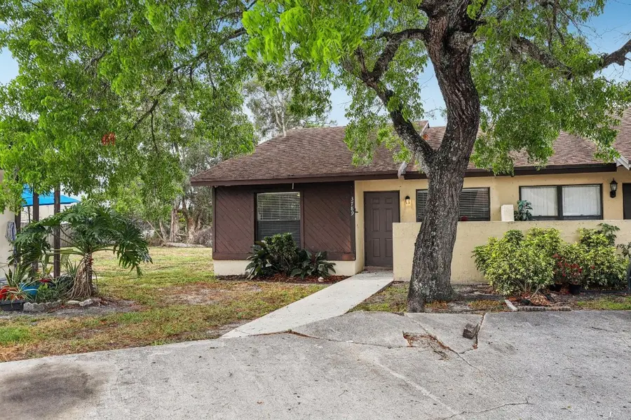 3789 Mil Pond Court, Greenacres, FL 33463 - Image #3