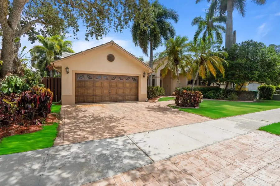 12626 SW 9th Place, Davie, FL 33325 - #2