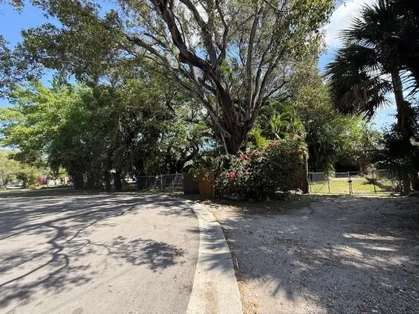 3340 SW 15th Ave, Fort Lauderdale, FL 33315