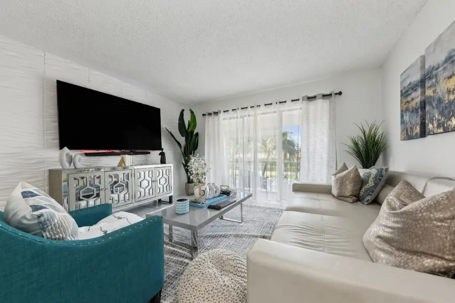 608 Sea Pine Way #D2, Greenacres, FL 33415 - Image #2