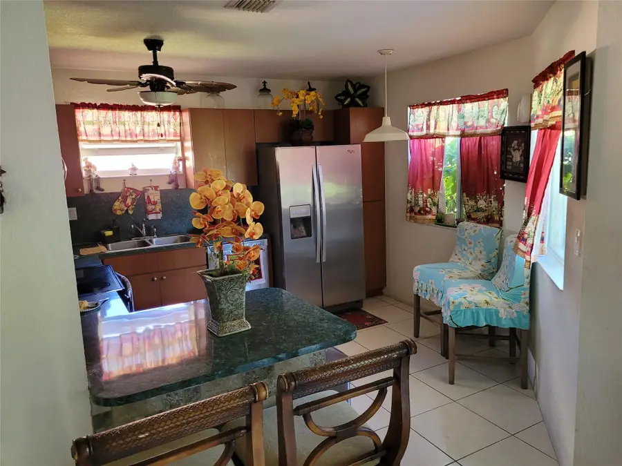 25373 SW 122nd Pl, Homestead, FL 33032 - Image #3