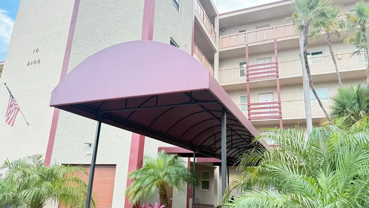 2108 S Cypress Bend Drive #306, Pompano Beach, FL 33069 - Image #1