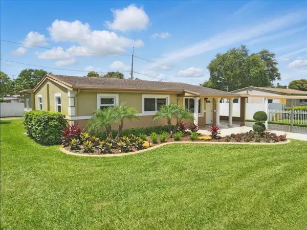 2830 NW 172nd Ter, Miami Gardens, FL 33056